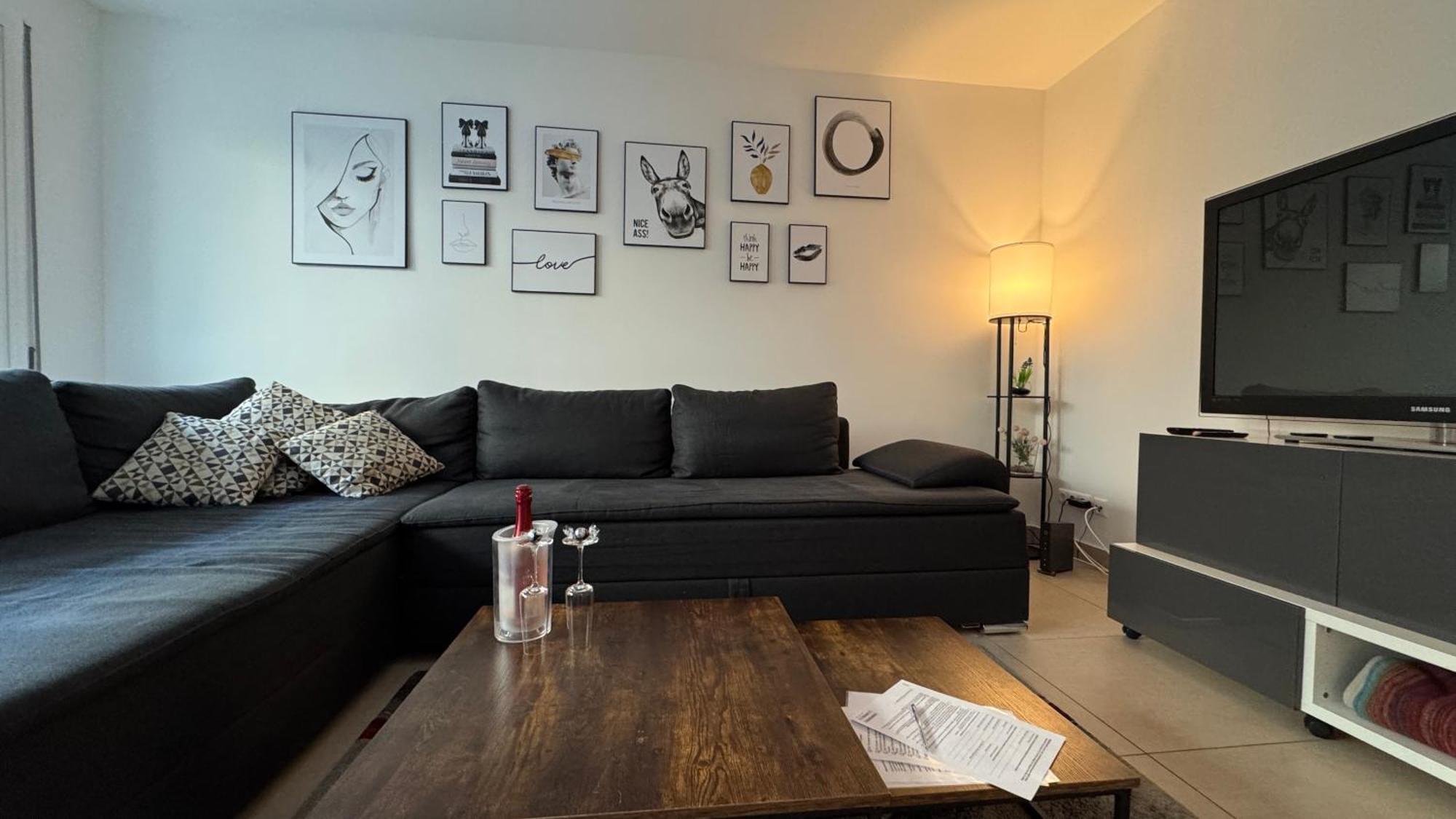 Sonnige Wohnung Im Zentrum Mit Terrasse U Tiefgarage - Netflix & Prime Лайпциг Екстериор снимка